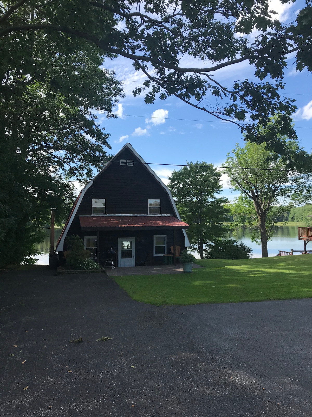 Waterfront A Frame Cozy Home