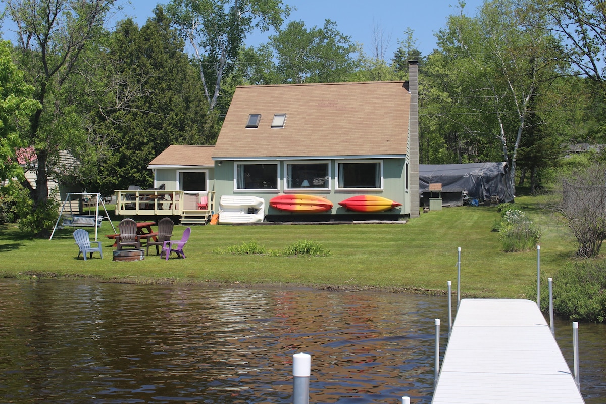 Mascoma Lake Quiet乡村小屋