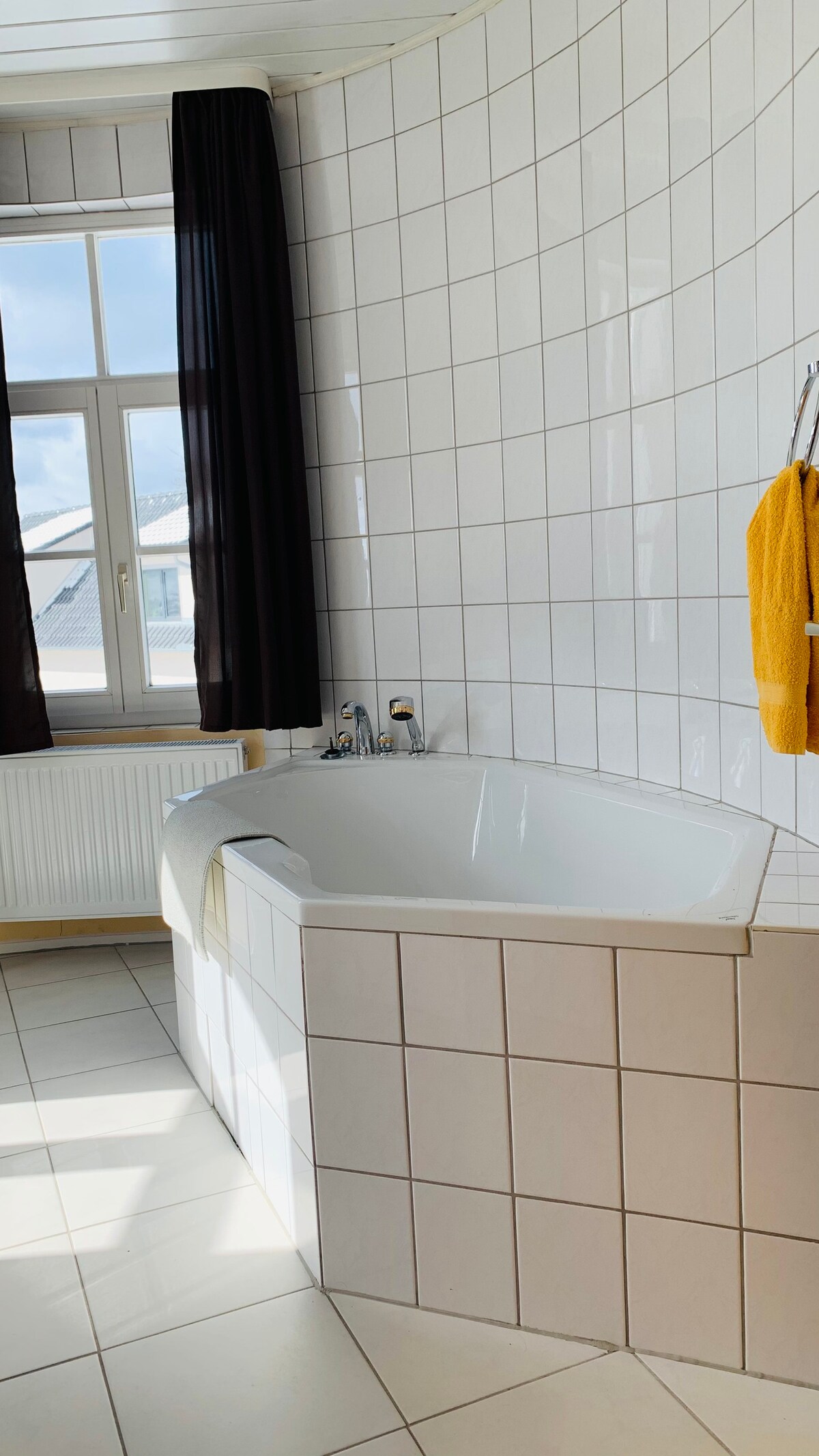 5号房双人客房，带浴缸「Stadtblick」