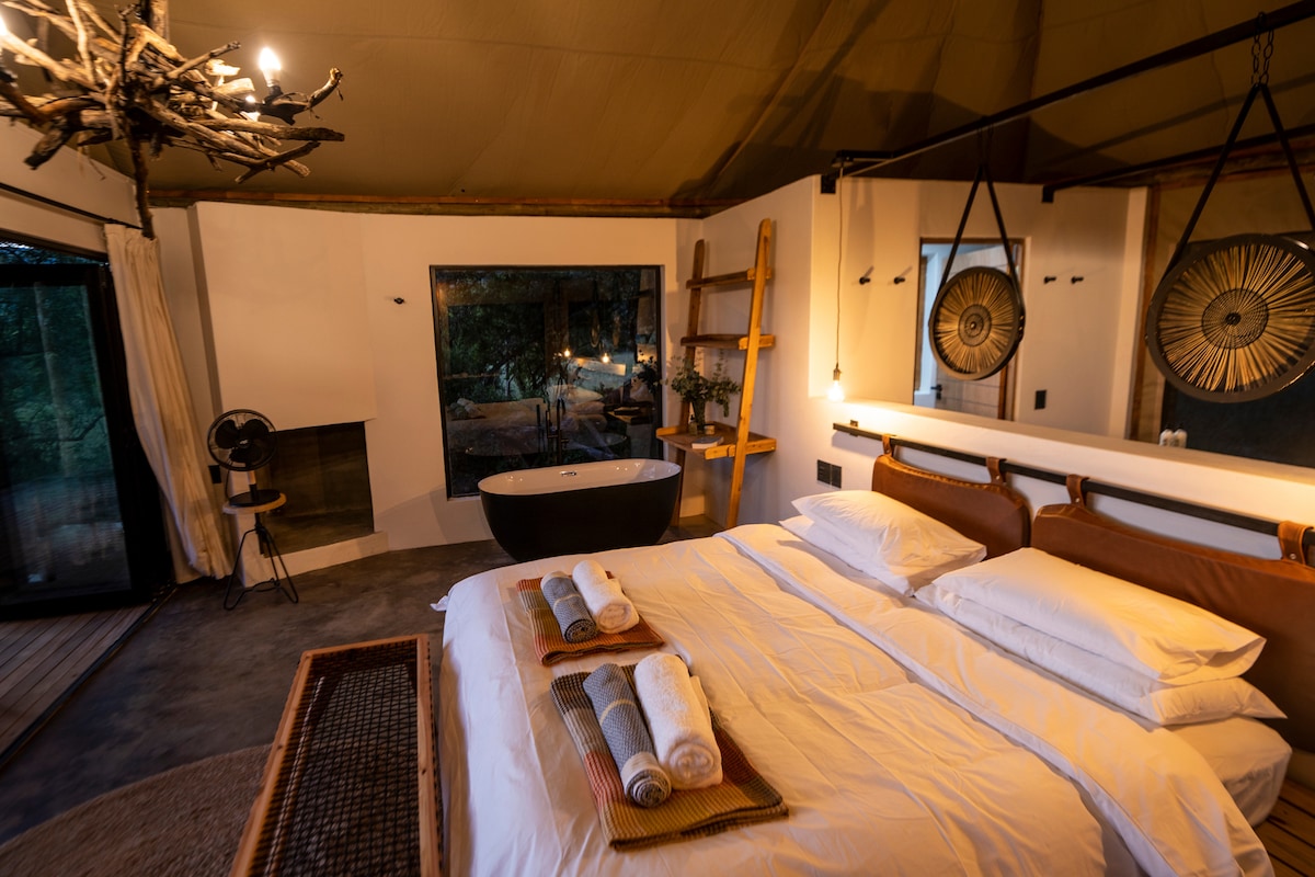 Sasi Bush Lodge Morning Luxury Safari Tent