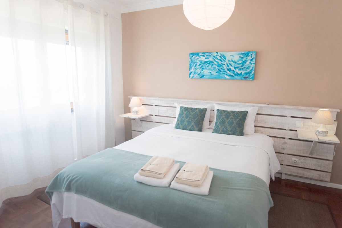 Laneez Ericeira SurfHouse - Sea View Rooms