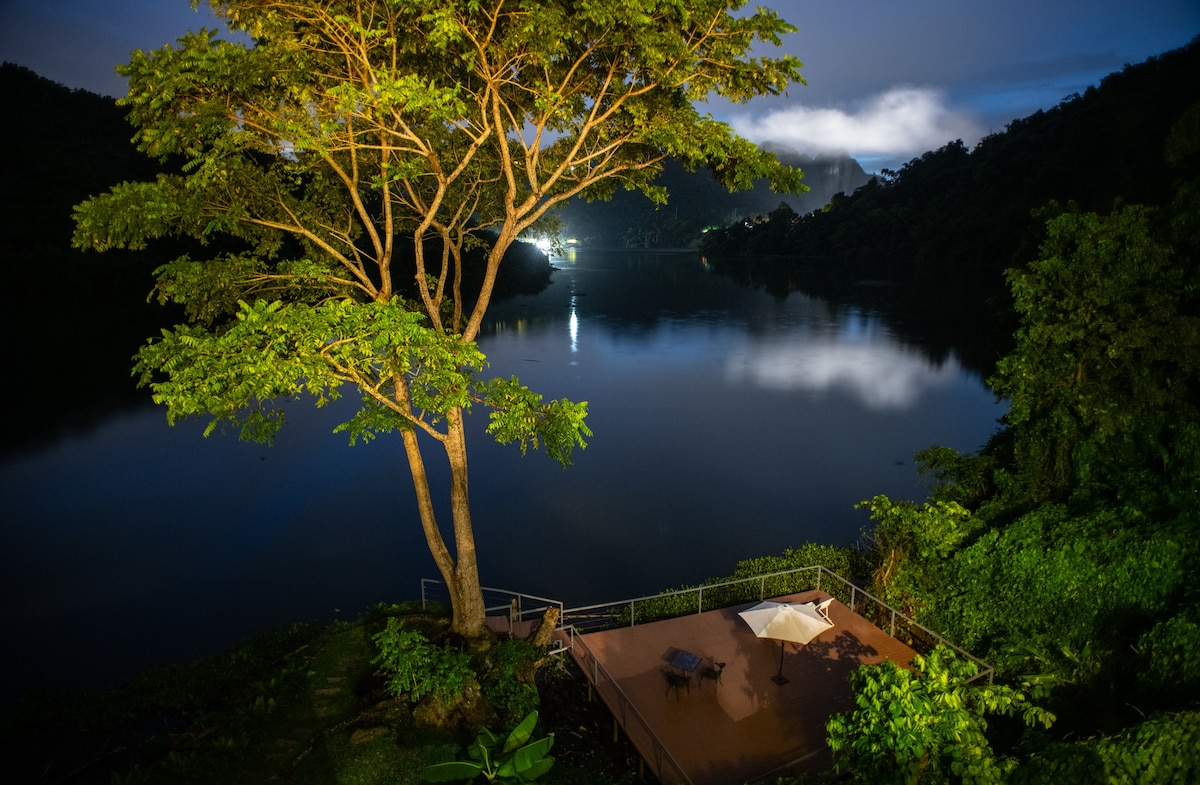 Lakefront Villa - Dos Bocas Lake, Utuado