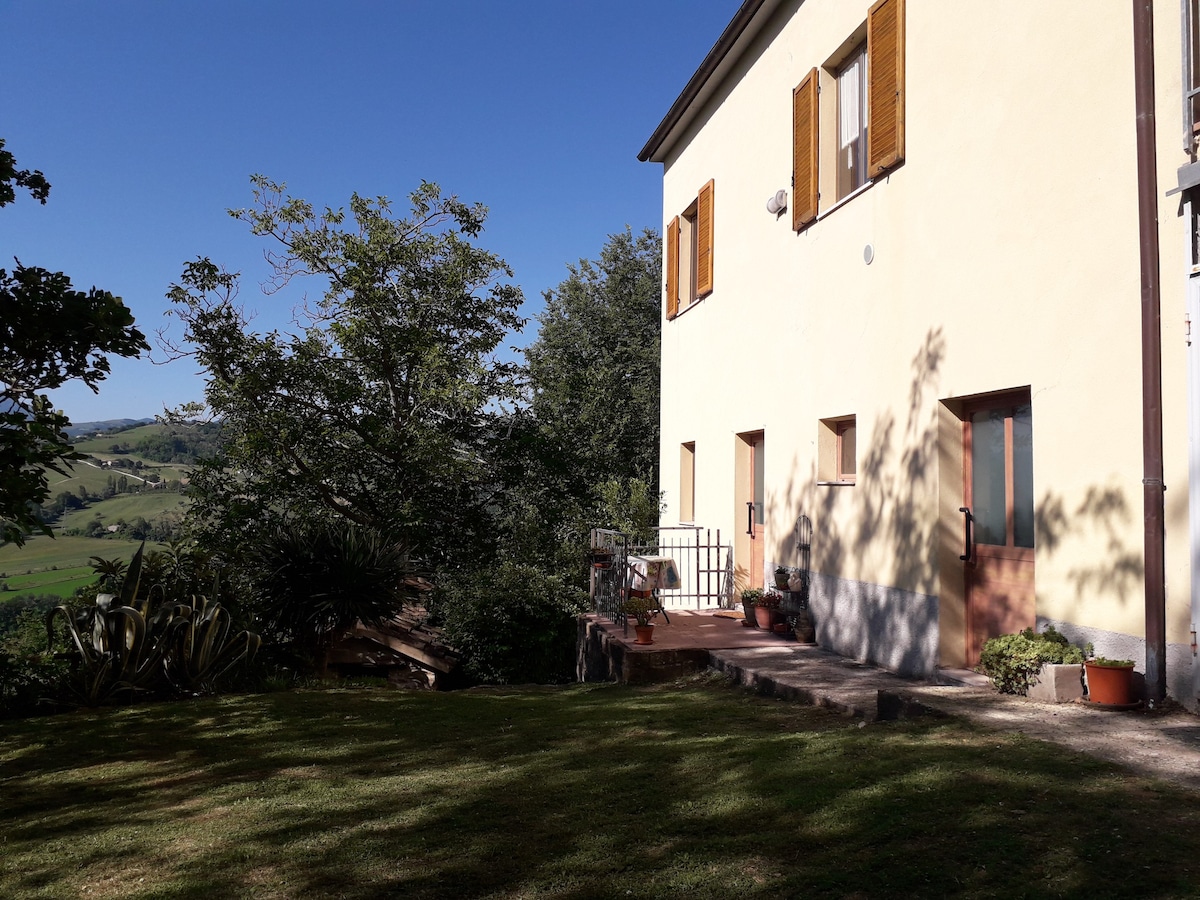 Apartment Acacia in Italian countryside