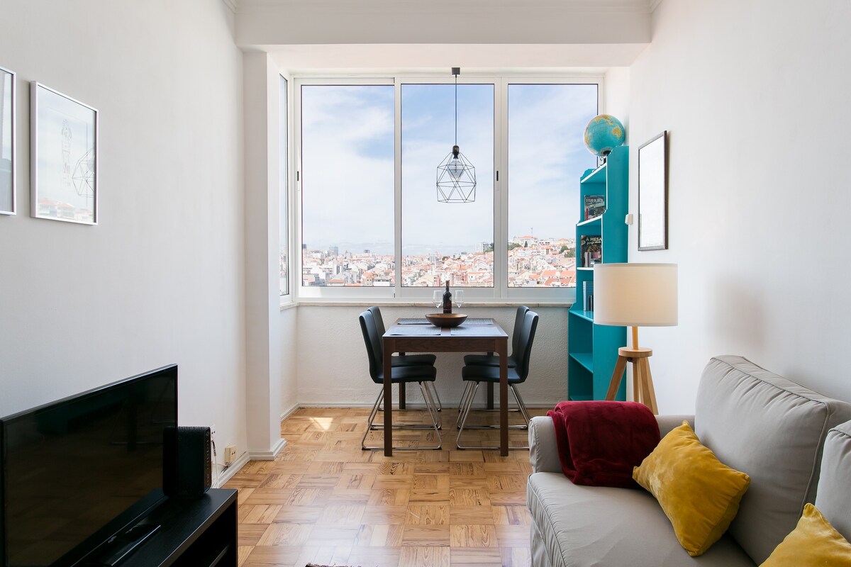 俯瞰里斯本市区的格拉萨公寓