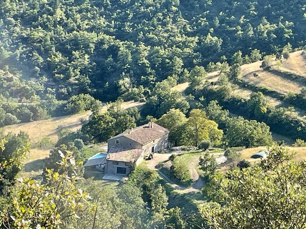 Mas Ardéchois entouré de 100 hectares de verdure