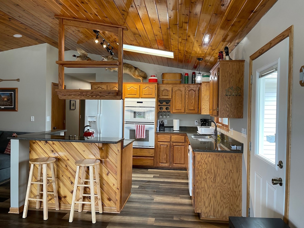 Private Year Round Cabin On Lake Mille Lacs