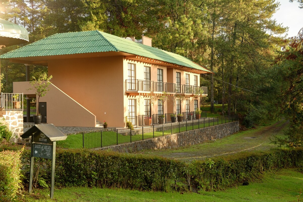 Zirahuén Forest & Resort "Habitación doble Deluxe"