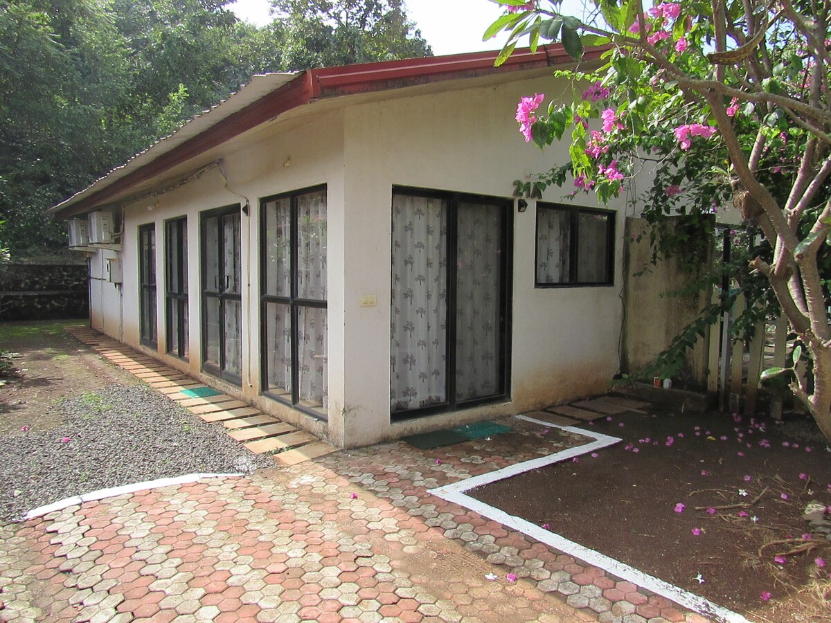 Retreat Chalets The Nest at Sparsh Resorts, Karjat