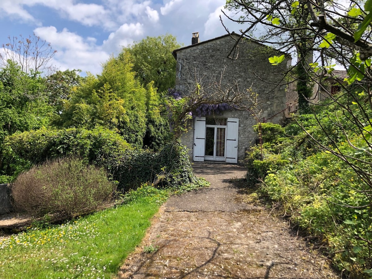 Maison de campagne avec piscine et vue panoramique