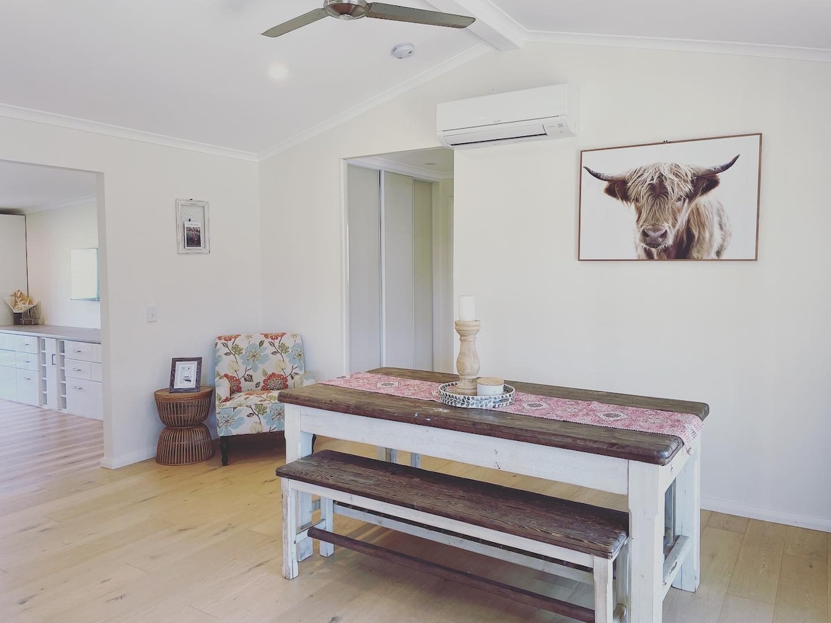 Kyogle Farmstay - Charming Country Cottage