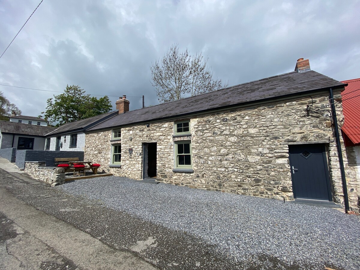 Aberaeron Cottage 10min  Riverside Walk to Harbour