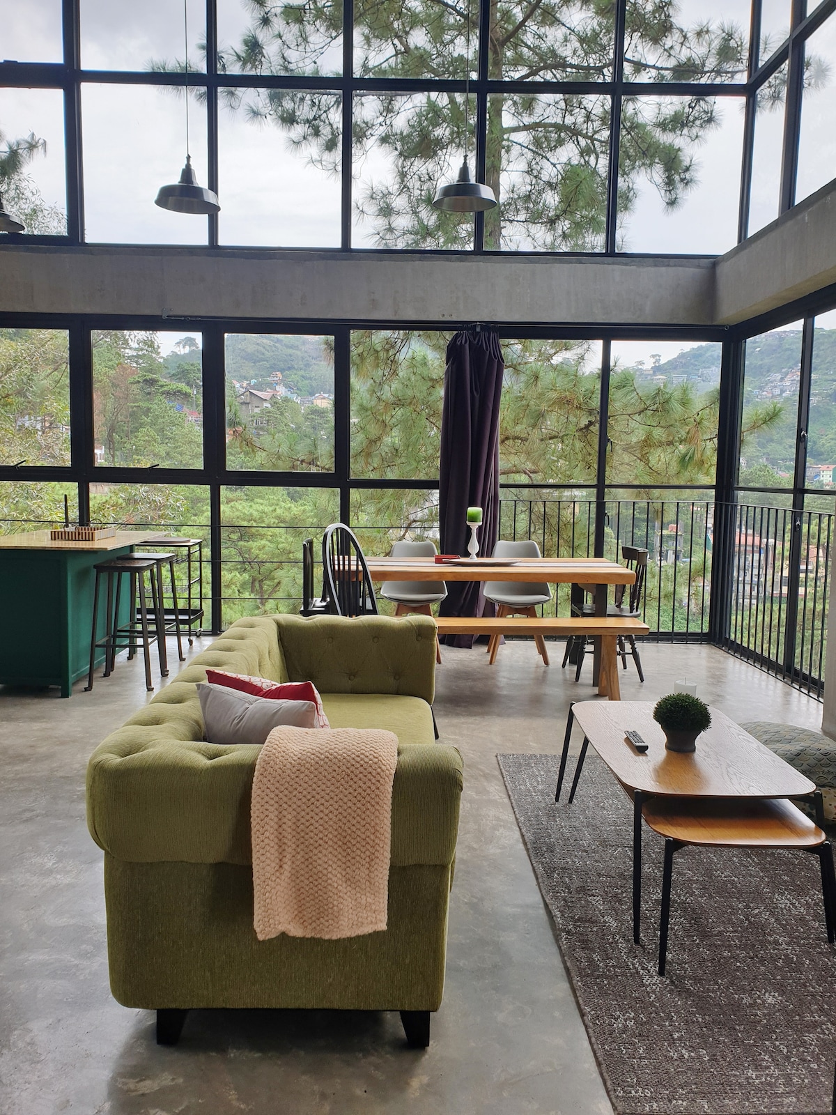 碧瑶山（ Baguio HillHouse ） （询问儿童免费住宿！ ）