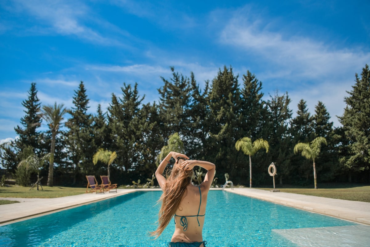 Masseria Casina Baronale别墅，带泳池