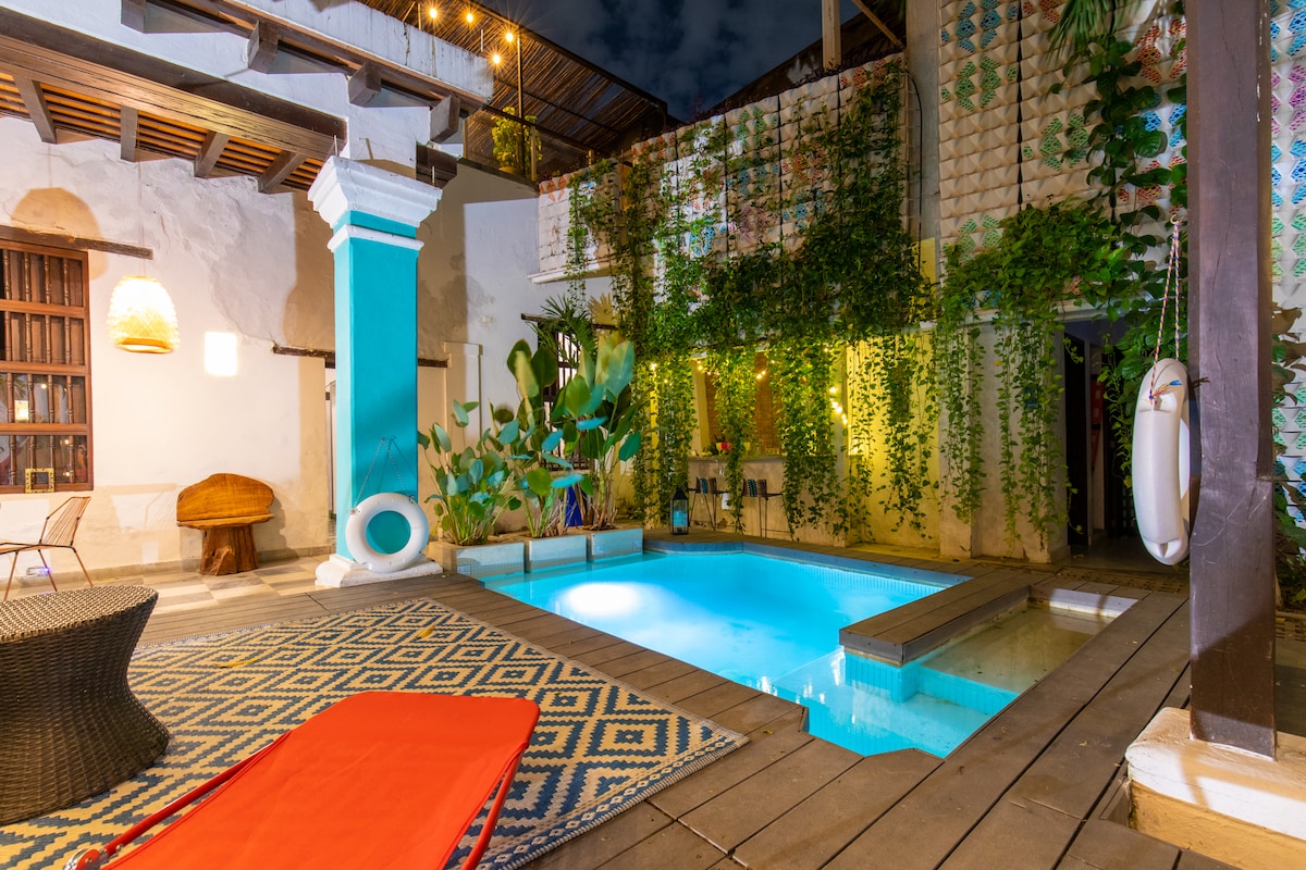 TopSpot at the Old Quarter in Santa Marta!