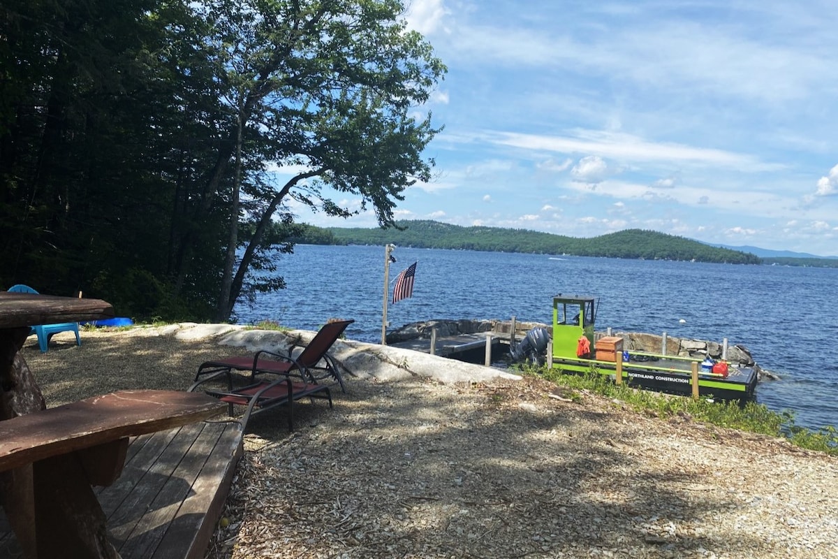 Gorgeous Waterfront Lake Winnipesaukee Home