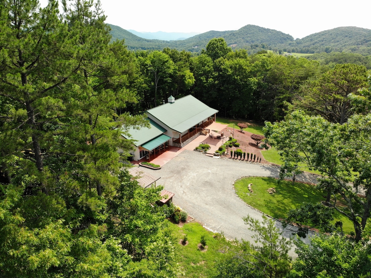 Gem Rock Ridge-private home, entertainment room