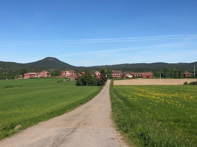 Hälsingegården Ol-Jörs med närhet till Kyrkbybadet