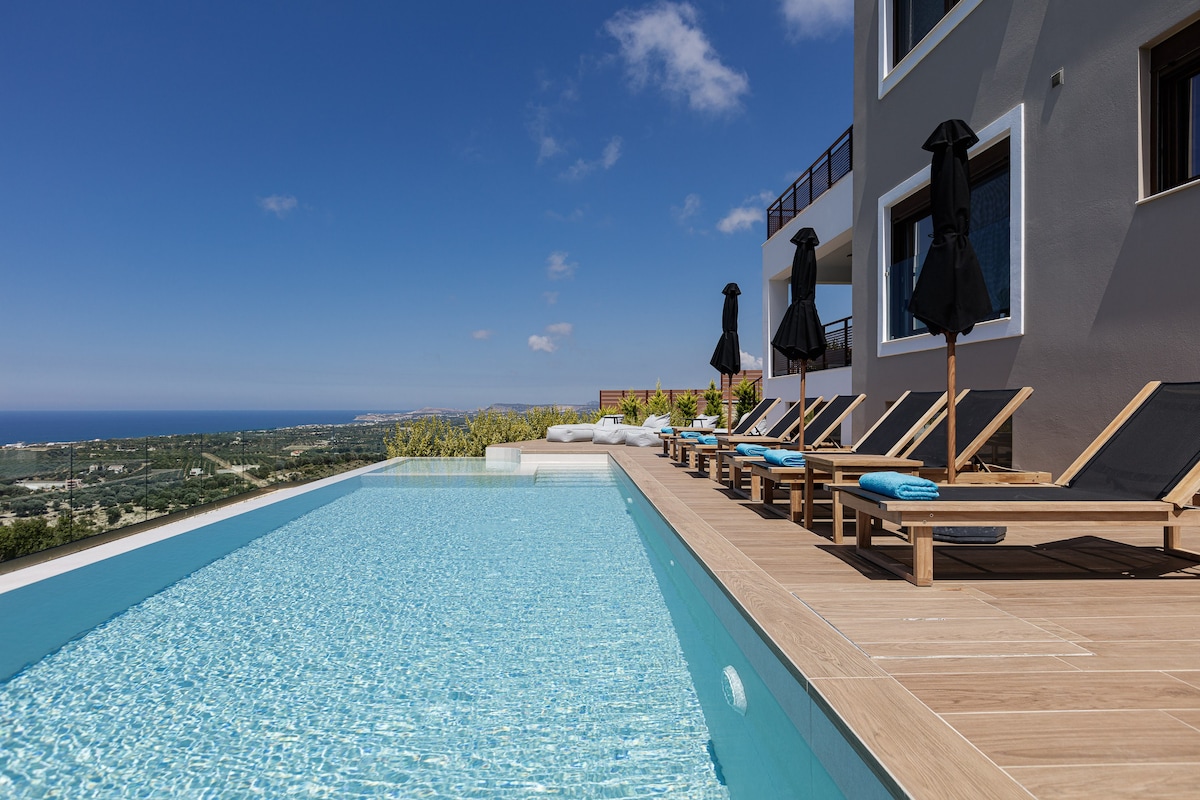 Villa Tina Offering full privacy & scenic sea view