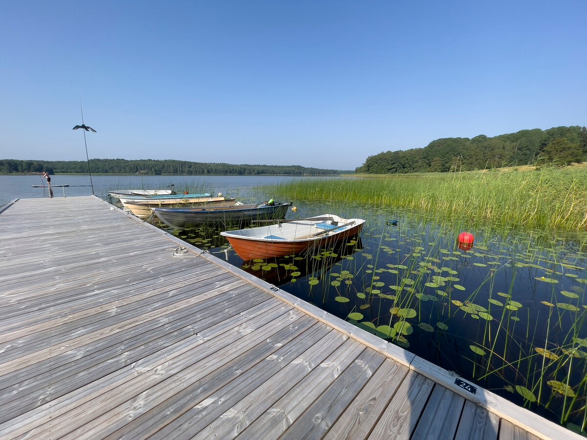 靠近斯德哥尔摩湖畔的漂亮住宿，毗邻斯德哥尔摩