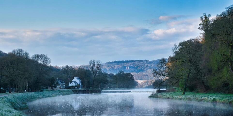 Châteauneuf-du-Faou的民宿