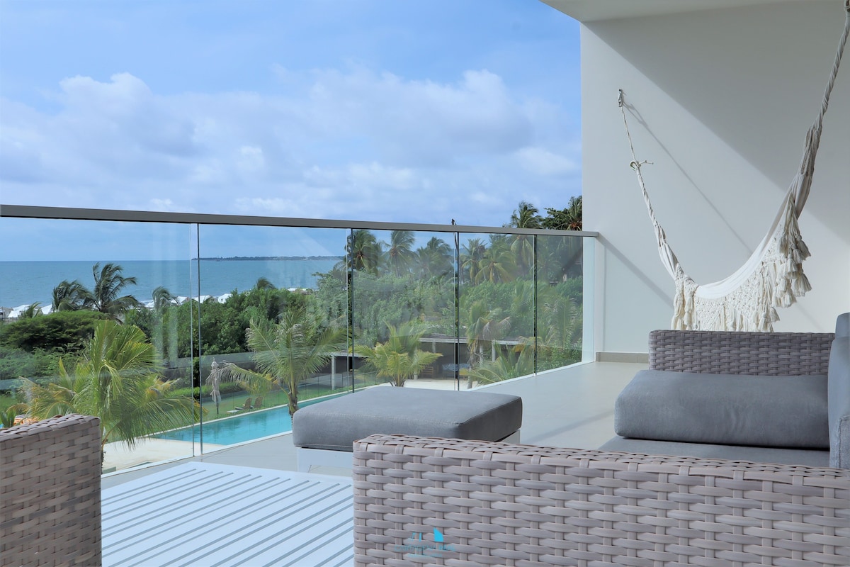 Ocean Front Espectacular View And Balcony