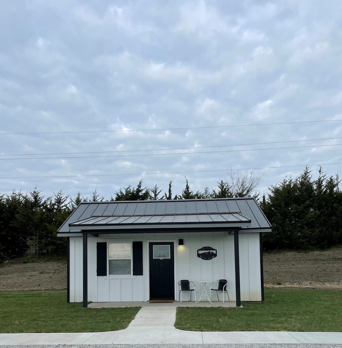 The Modern Farmhouse @ K4C Premier Cottages