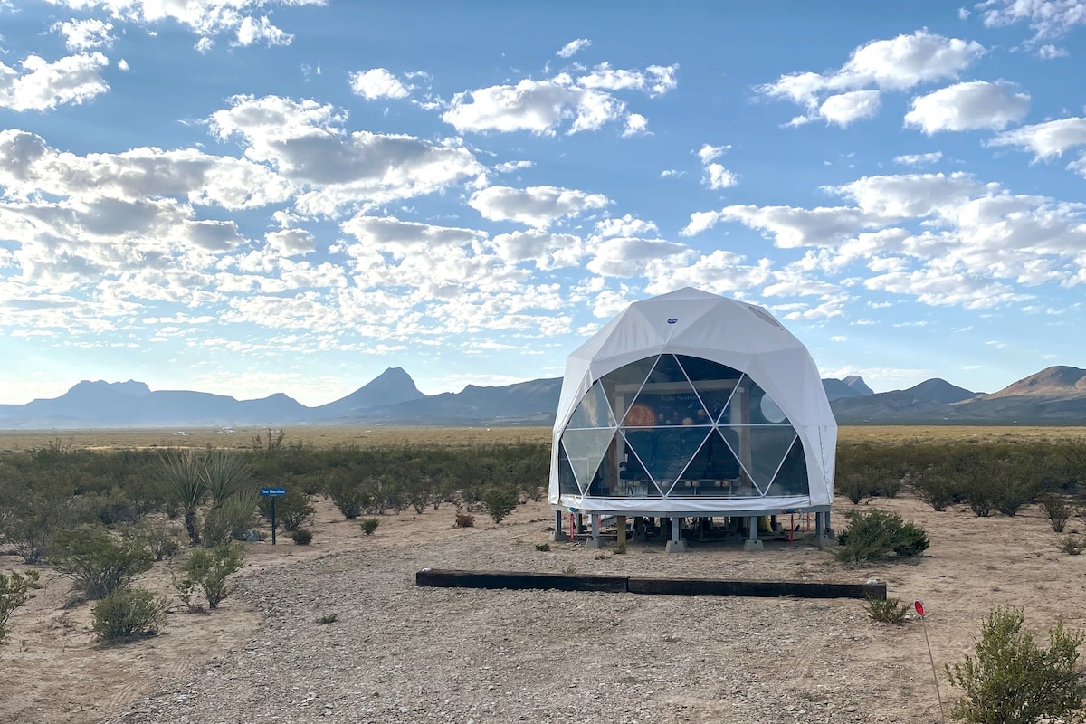 The Martian: Off-Grid Glamping Dome 👽🚀🪐👨‍🚀
