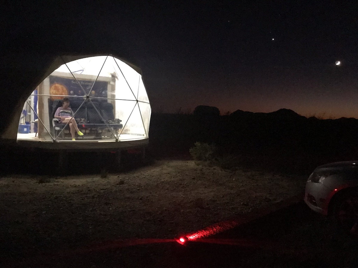 The Martian: Off-Grid Glamping Dome 👽🚀🪐👨‍🚀
