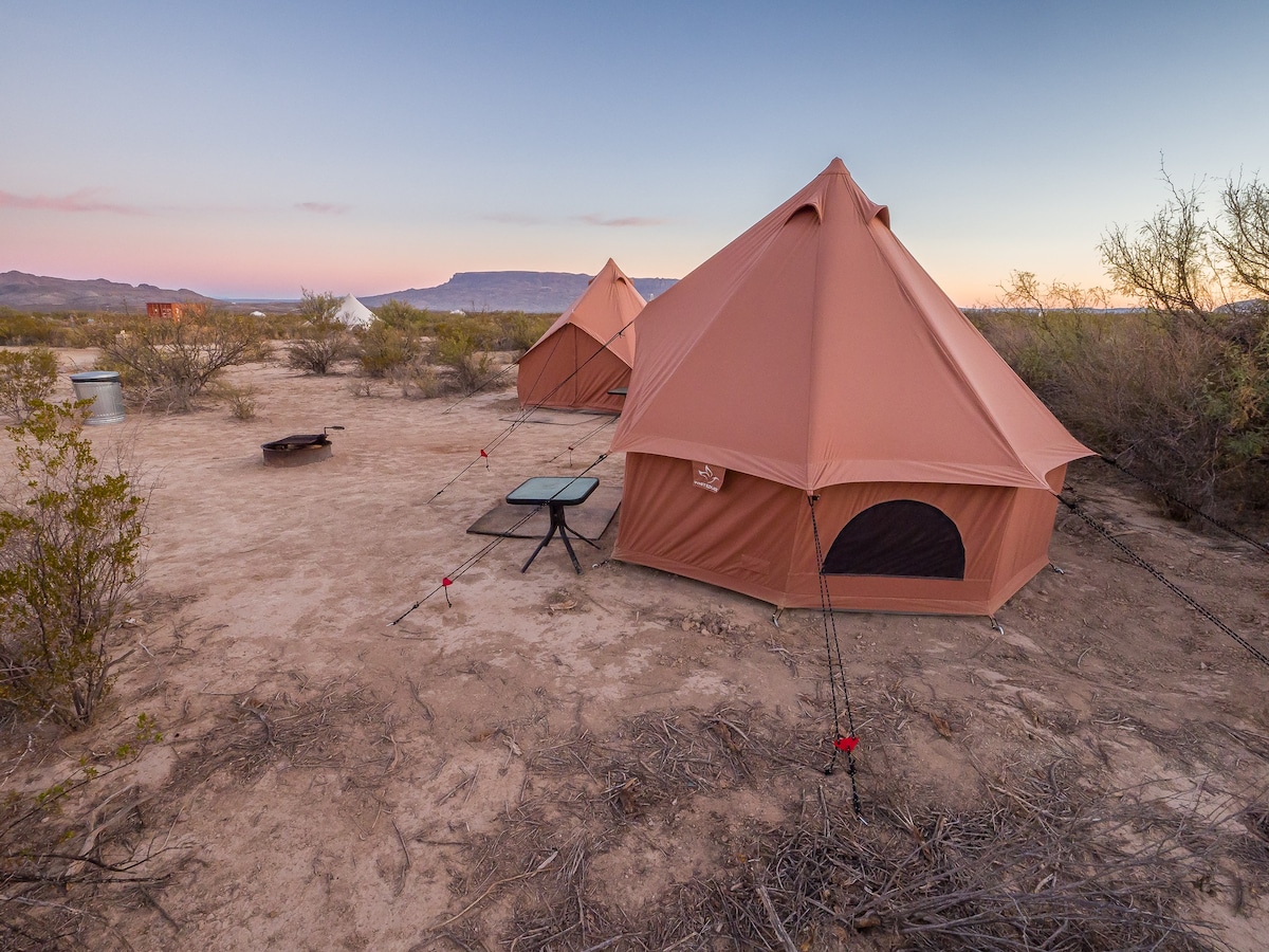 Colima露营地（两个帐篷@ Big Bend Glamping ）