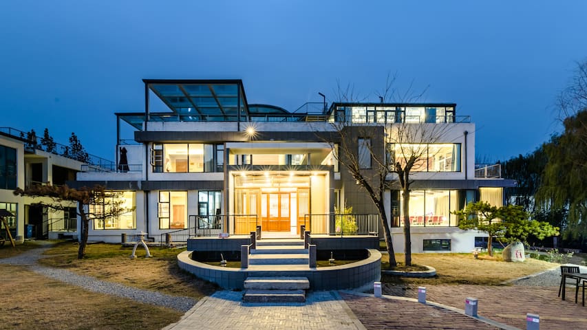 县人力资源和社会保障局旅游攻略_地址_住宿推荐_民宿-airbnb爱彼迎