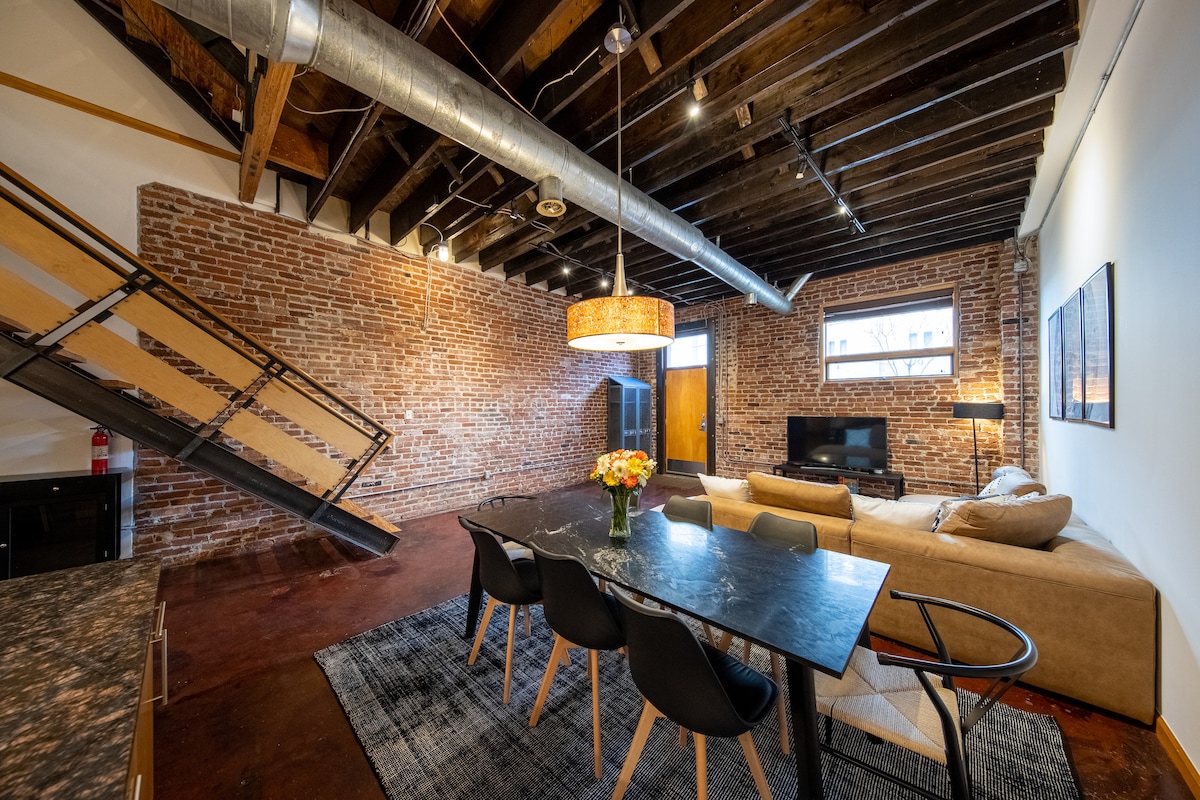 Downtown Townhouse/Loft in RiNo/Curtis Park