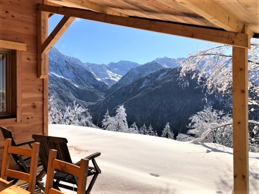 滑雪胜地和私人水疗中的度假木屋