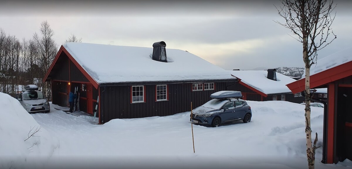 Sentralt beliggende hytte på Beitostølen.