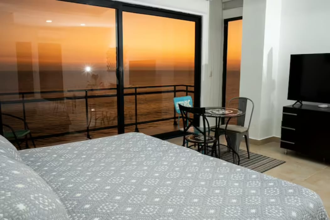 1bdr Beachfront condo - Mazatlan best ocean view