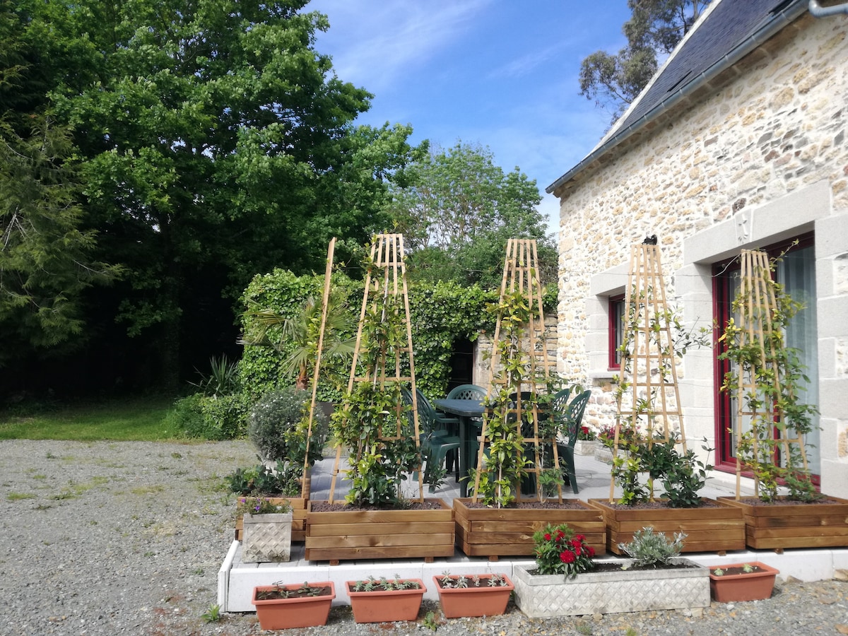 Gîte à la campagne, proximité lac & bords de Rance