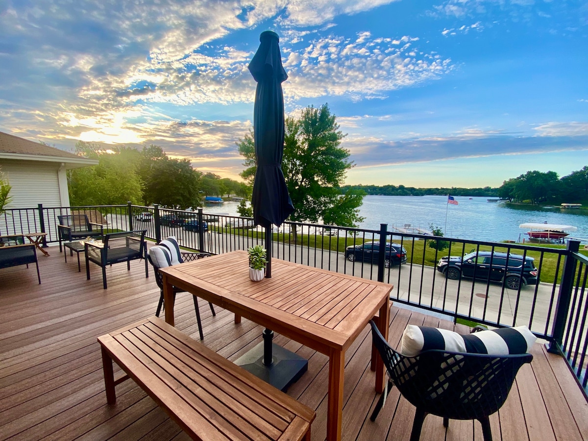 Rooftop Deck Lake Views