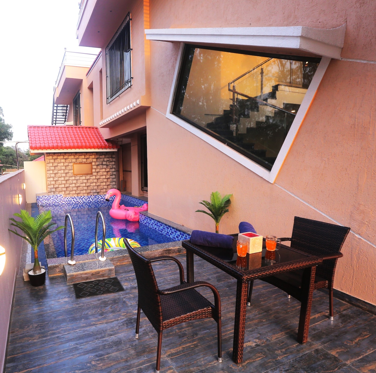 4BHK RUSSET VILLA LONAVALA带专用泳池