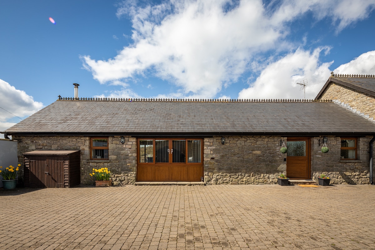 Cow Shed luxury countryside barn conversion