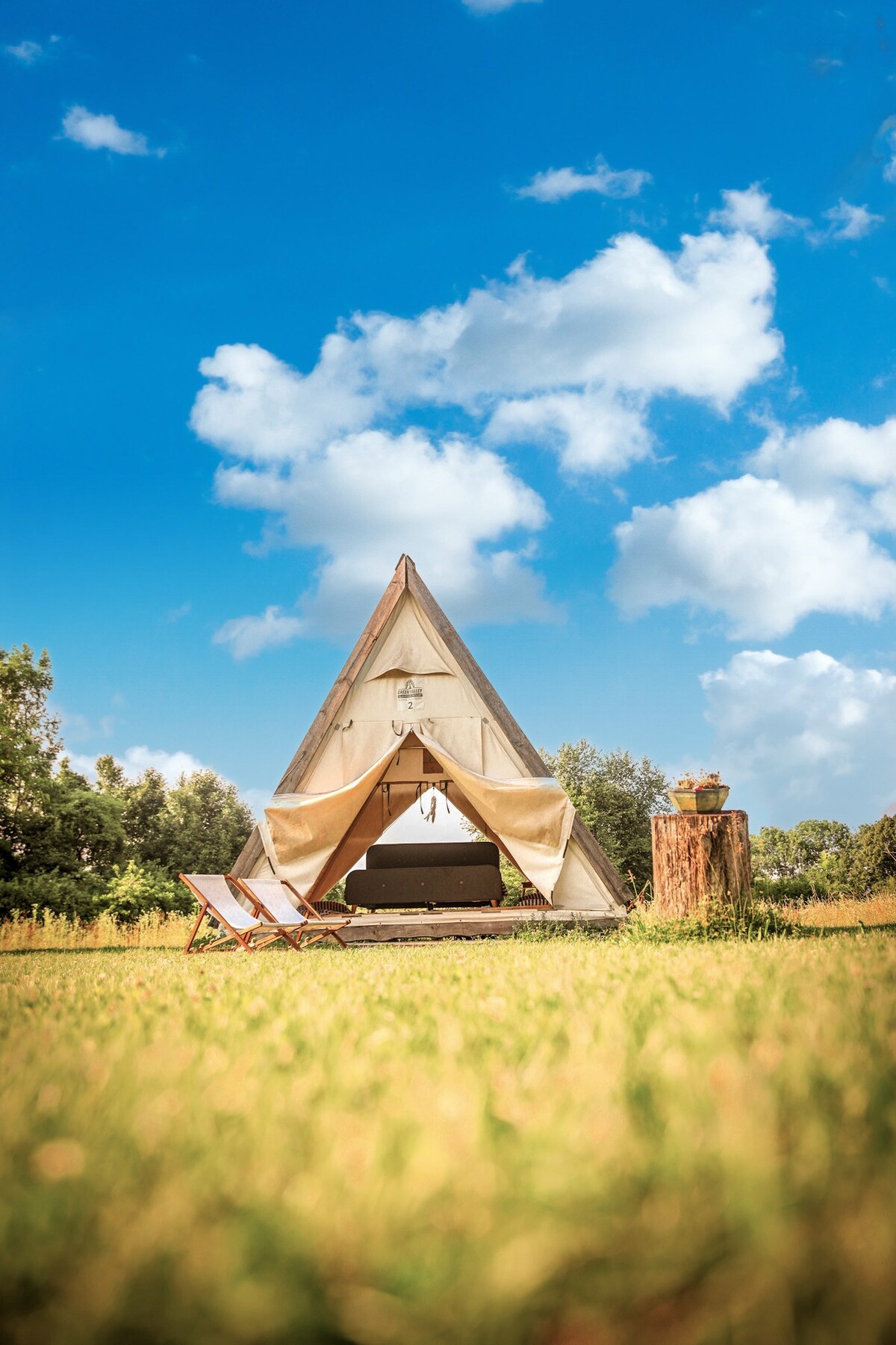 GREEN VALLEY GLAMPING - UNIQUE WOODEN COTTAGES