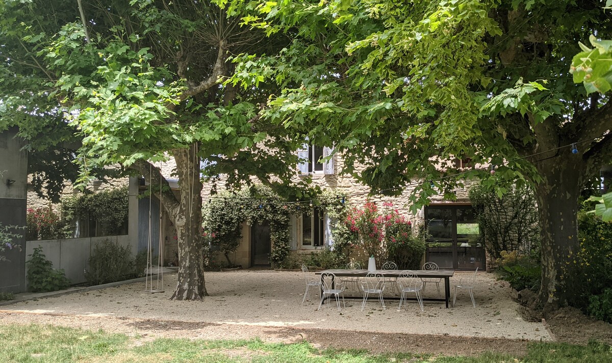 Drôme provençale带泳池的房子和阁楼
