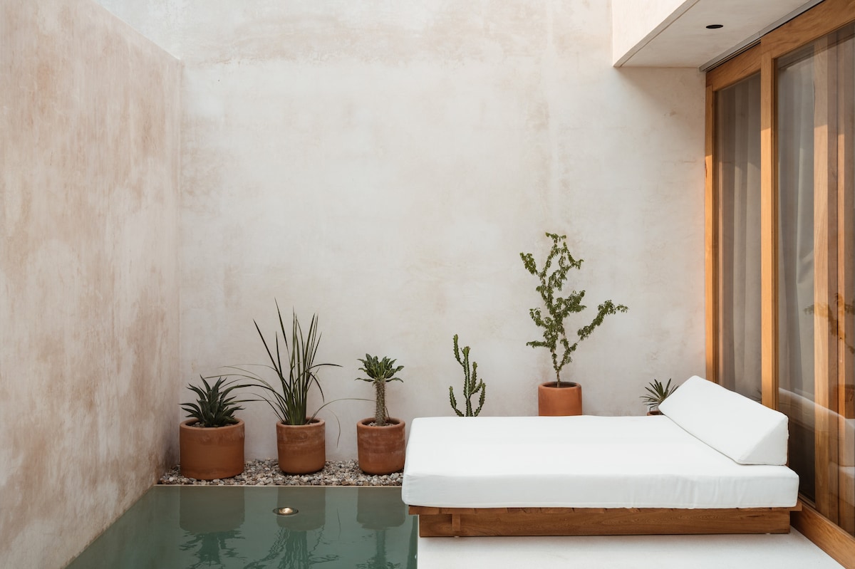 Lunaya 3 - Luxury boutique villa with private pool