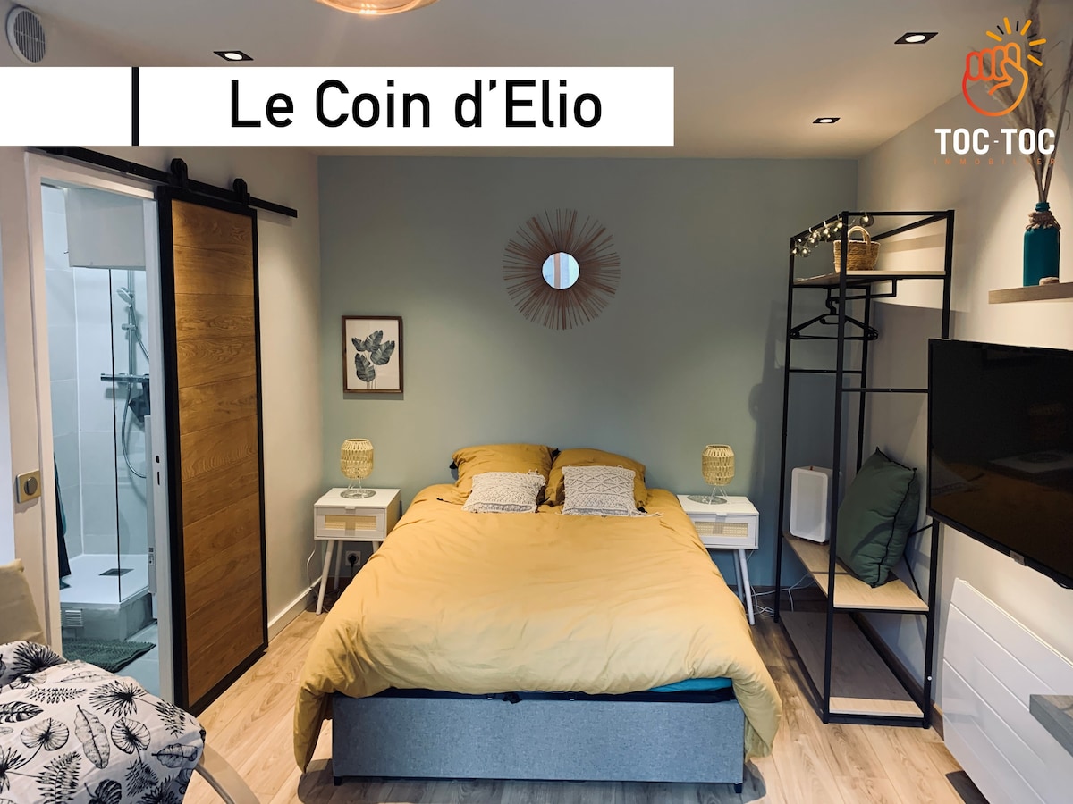 Le Coin d 'Elio ，靠近Square de la Madone