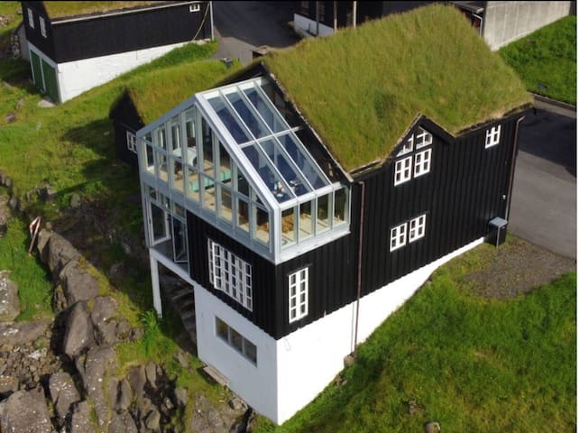 Miðvágur的民宿