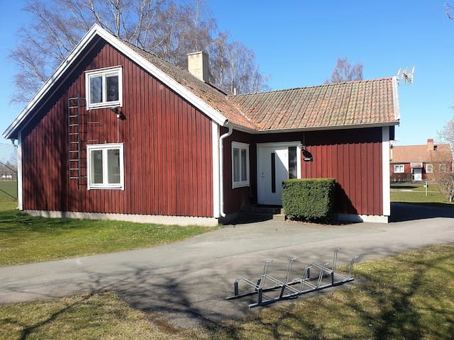 Jönköping N的民宿