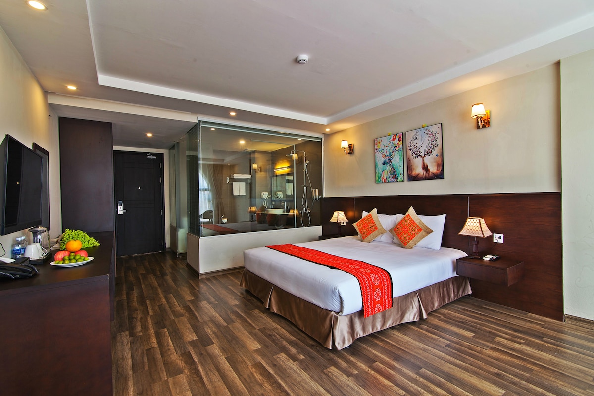 豪华加大双人床客房| Lacasa Sapa酒店