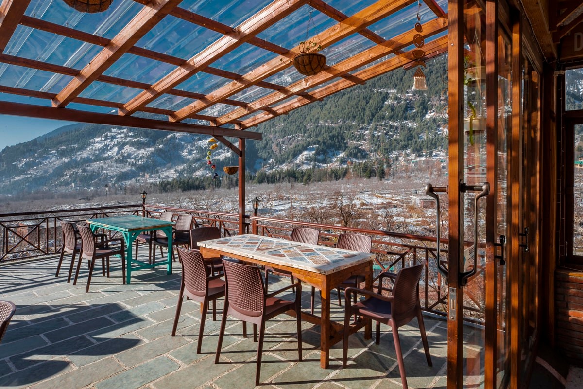 Manali的Glacier Mt. View Ride Inn标准客房