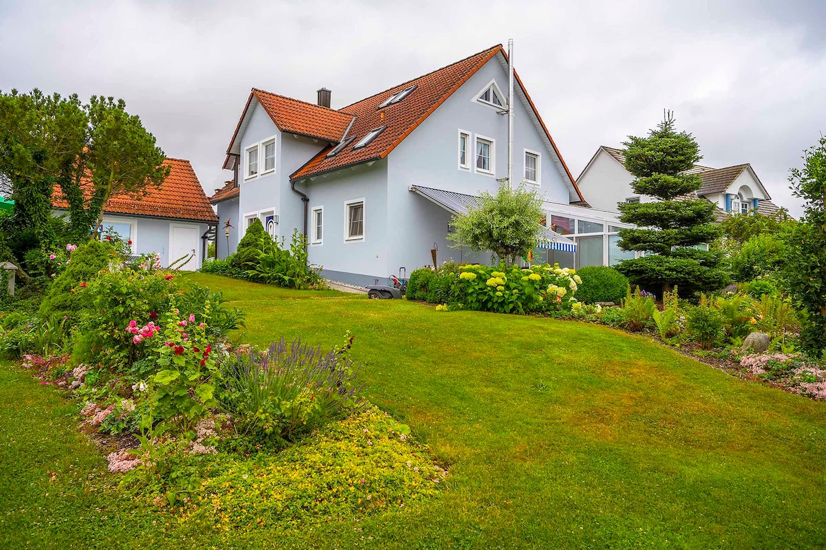 Ferienwohnung Schötz （ Moosbach ） ，舒适的公寓，有3间卧室，地理位置安静