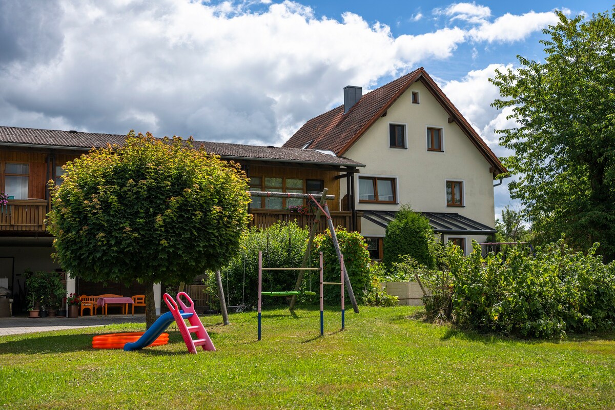 Ferienwohnung Haus Inge (Moosbach), Ferienwohnung 56 qm
