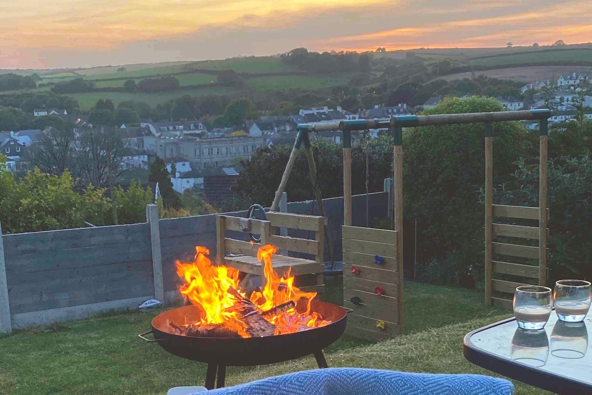 Watch the sunset from the garden by the fire pit