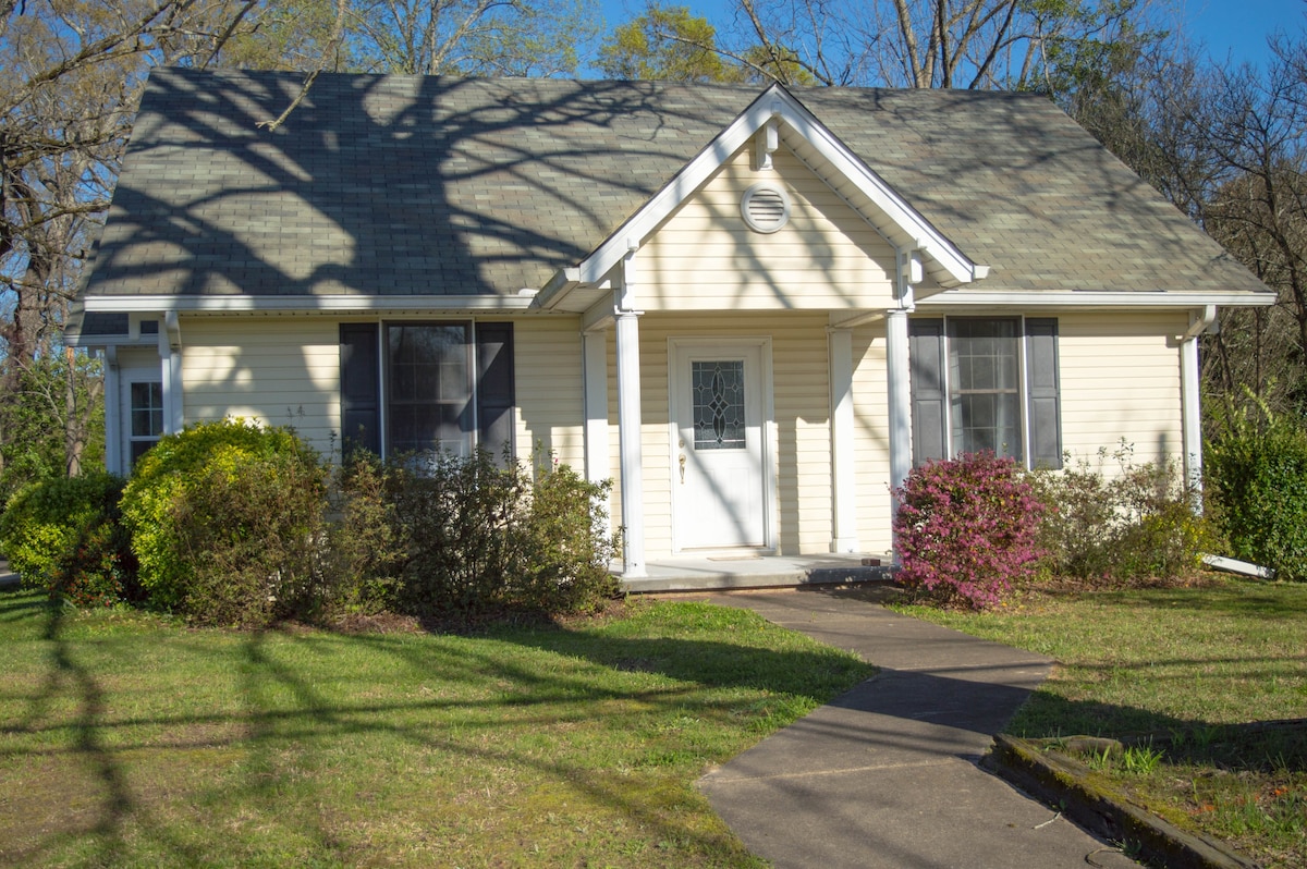 The Comfy Cottage